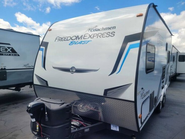 Thumbnail Photo undefined for New 2023 Coachmen Freedom Express